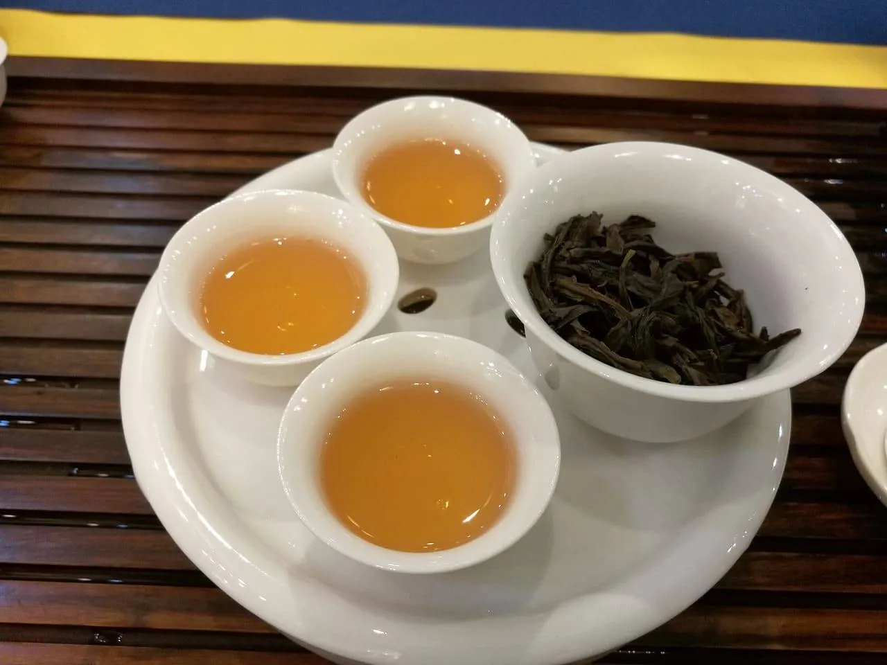 Trà ô long bao nhiêu calo