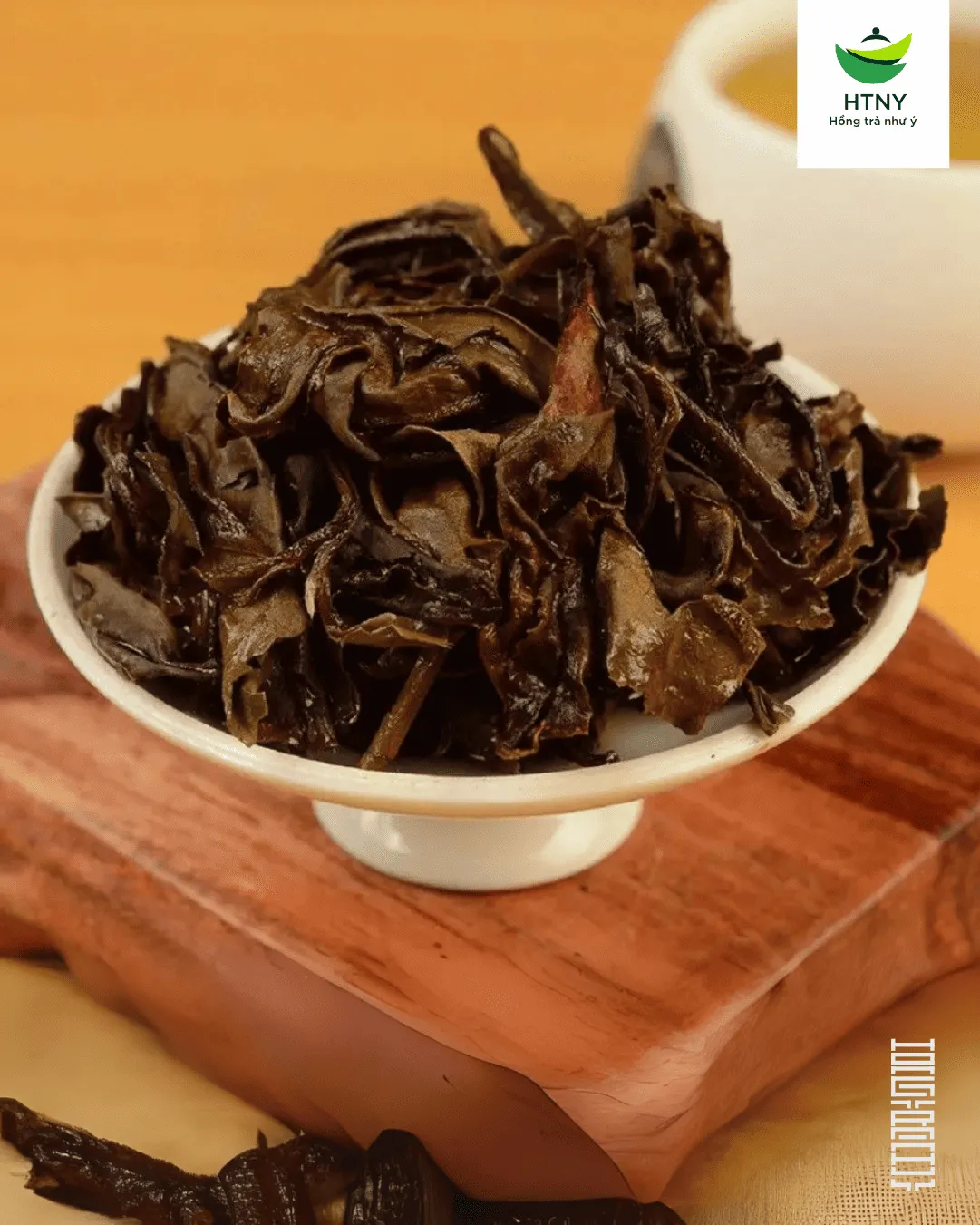 Bạch trà có mấy loại - Mi triều cống