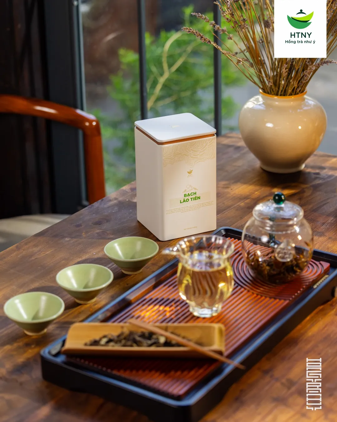 tống trà thủy tinh